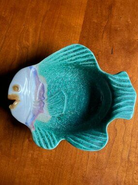 VINTAGE Nancy Jefferson Fish Design Studio Art Pottery Serving Bowl